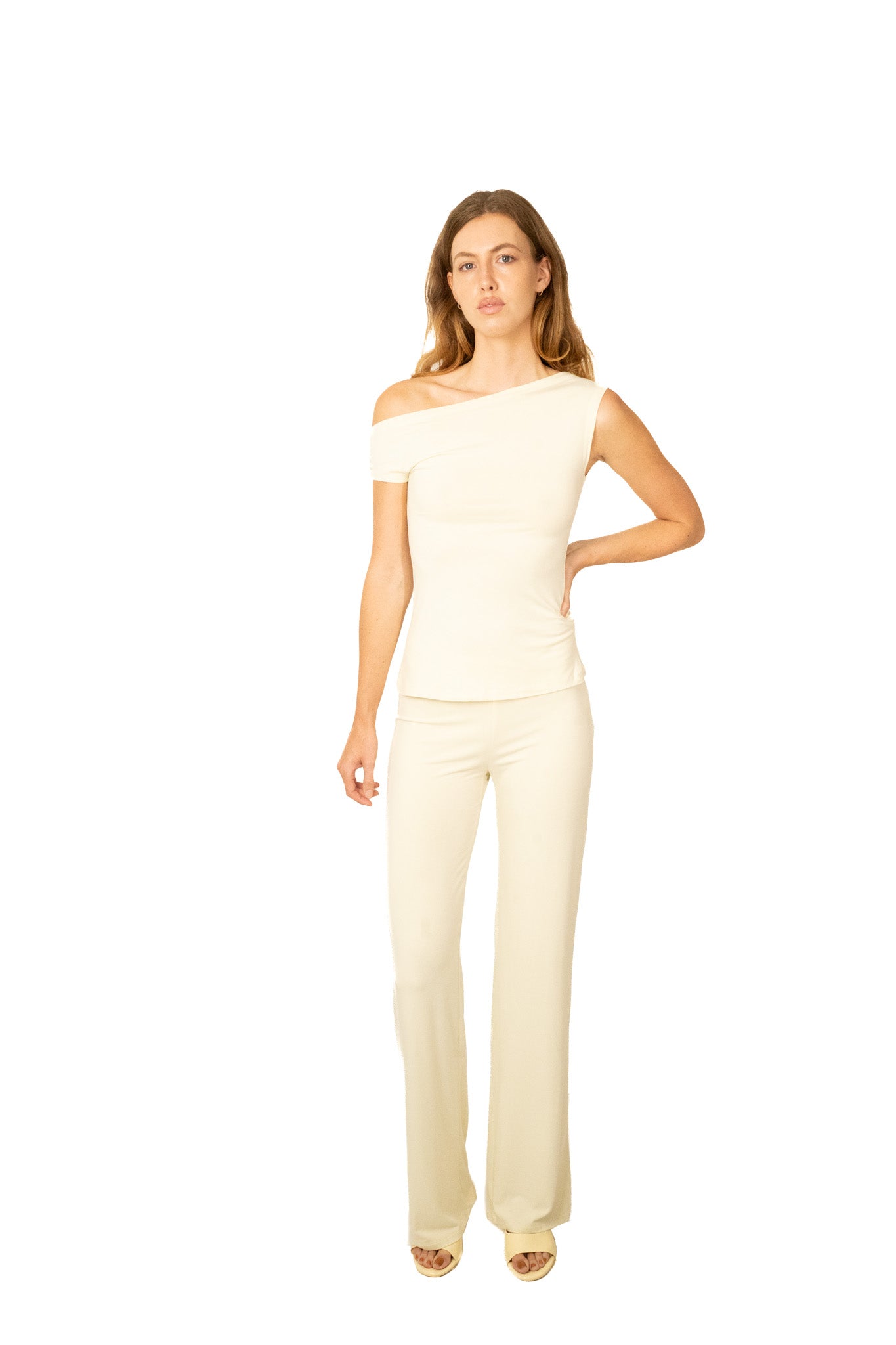 The bamboo pants - butter yellow