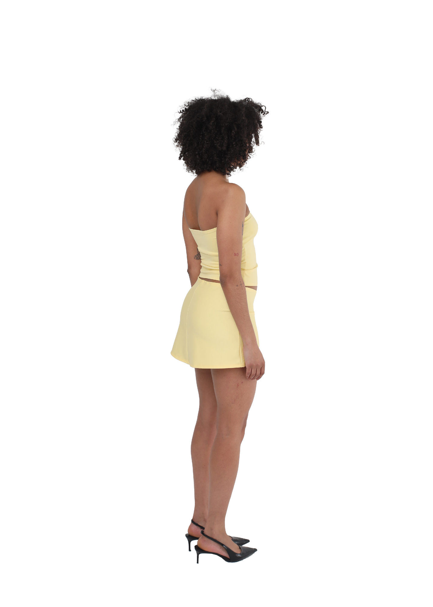 THE STRAPLESS TOP - BUTTER YELLOW